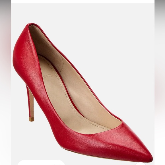 NWT Theory City Leather Pump